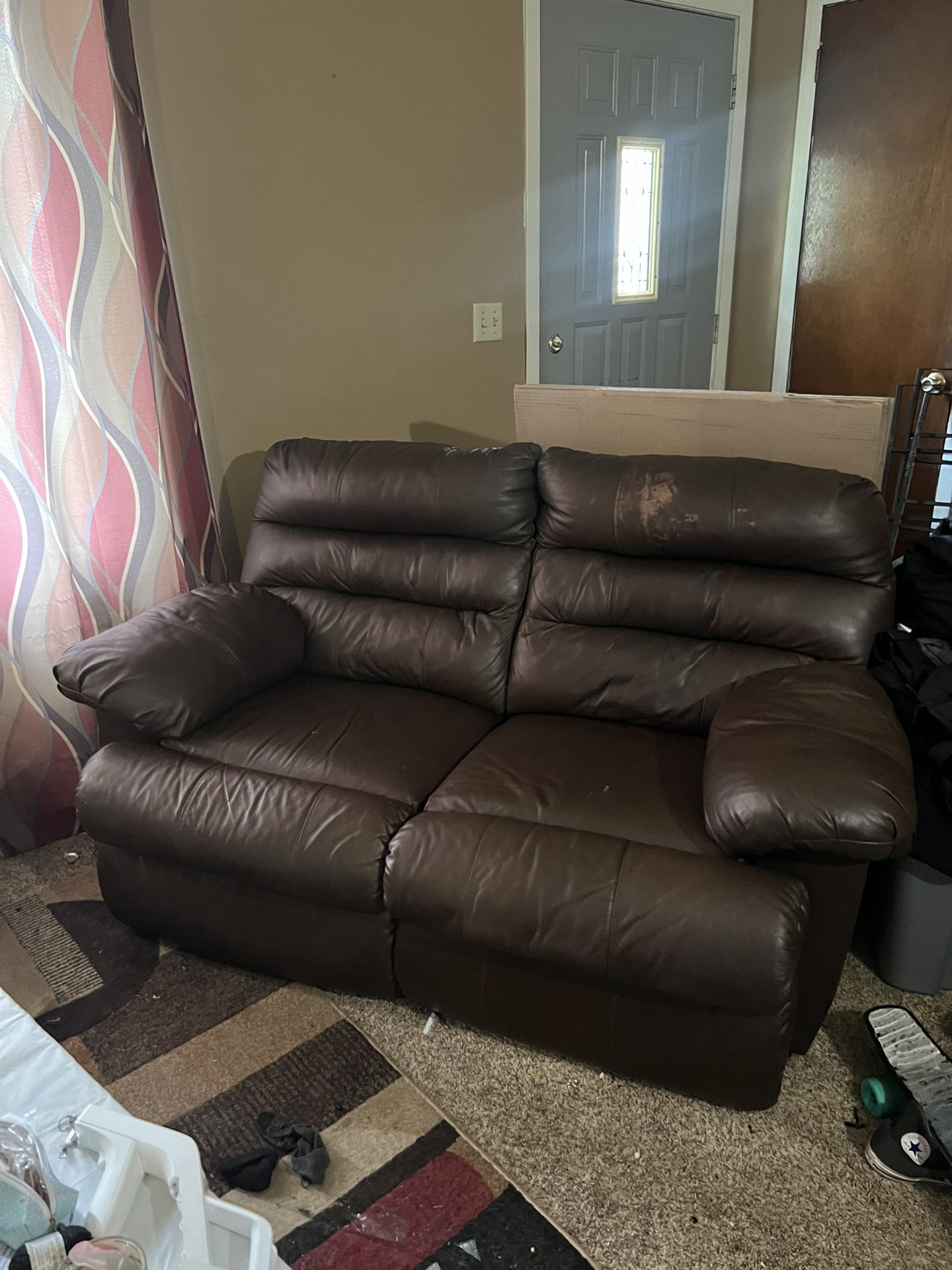 leather recliners