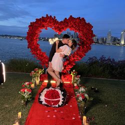 Propuestas De Matrimonio Y Novios Decoración De Corazón De Rosas Artificiales Pedidas De Mano Proposal Set Up 