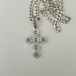 Solid 925 Cross 