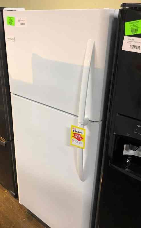 Frigidaire Top Freezer model: FFTR2021TW 418