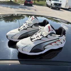 Men’s Size 10 Pumas