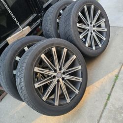 22 In Rims And Tire sizs 285/45r22