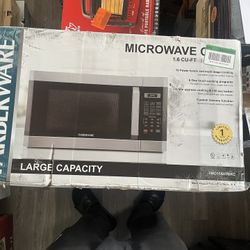 FARBERWARE® MICROWAVE 1.6 CU-FT | 1100 WATT