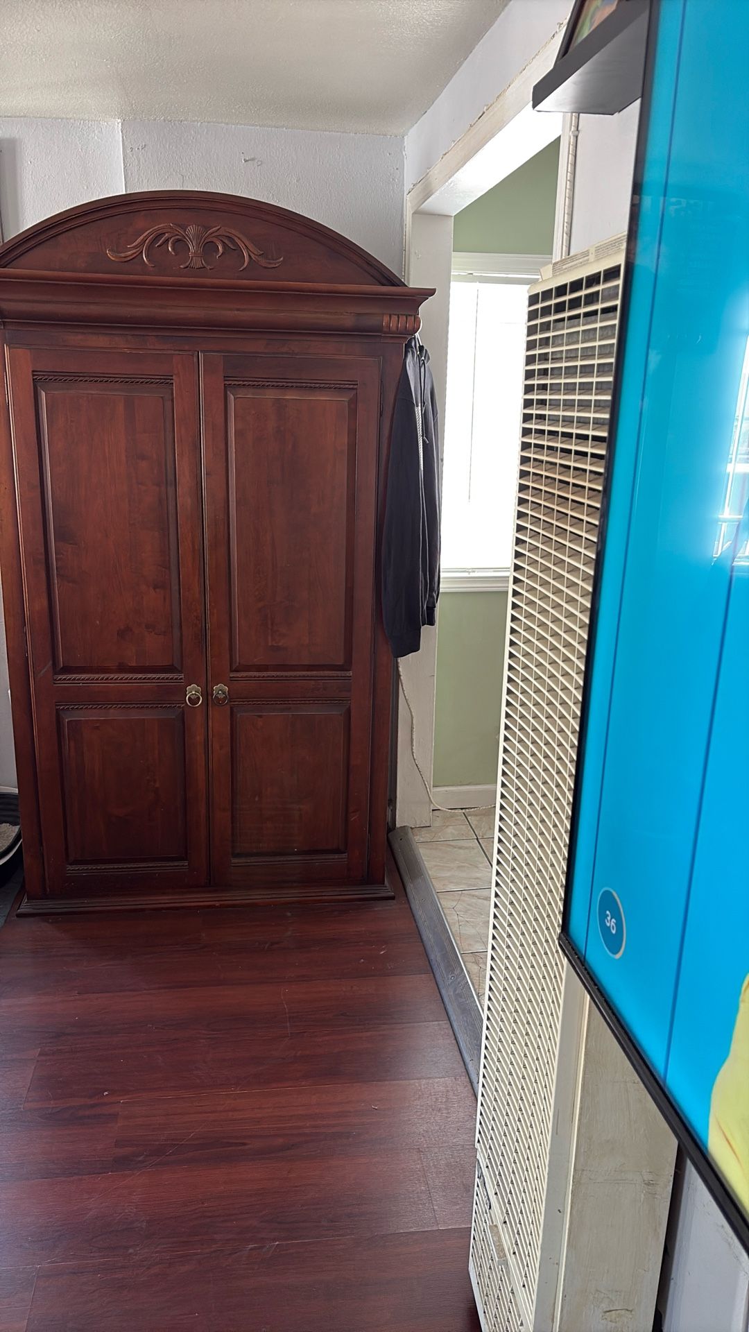 Armoire