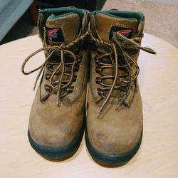 Redwings Steel Toed Boots Women Size 6