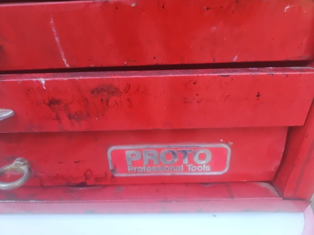 Tool Box Vintage PROTO  1948 W LITTLE STUFF INSIDE TOOL  Key Imclude 
