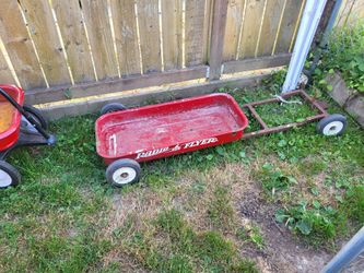 Radio Flyer wagon