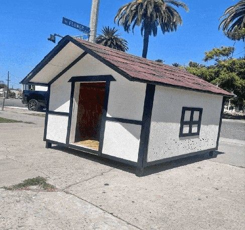 Kennels & Dog Houses Where Comfort Meets Strength character very