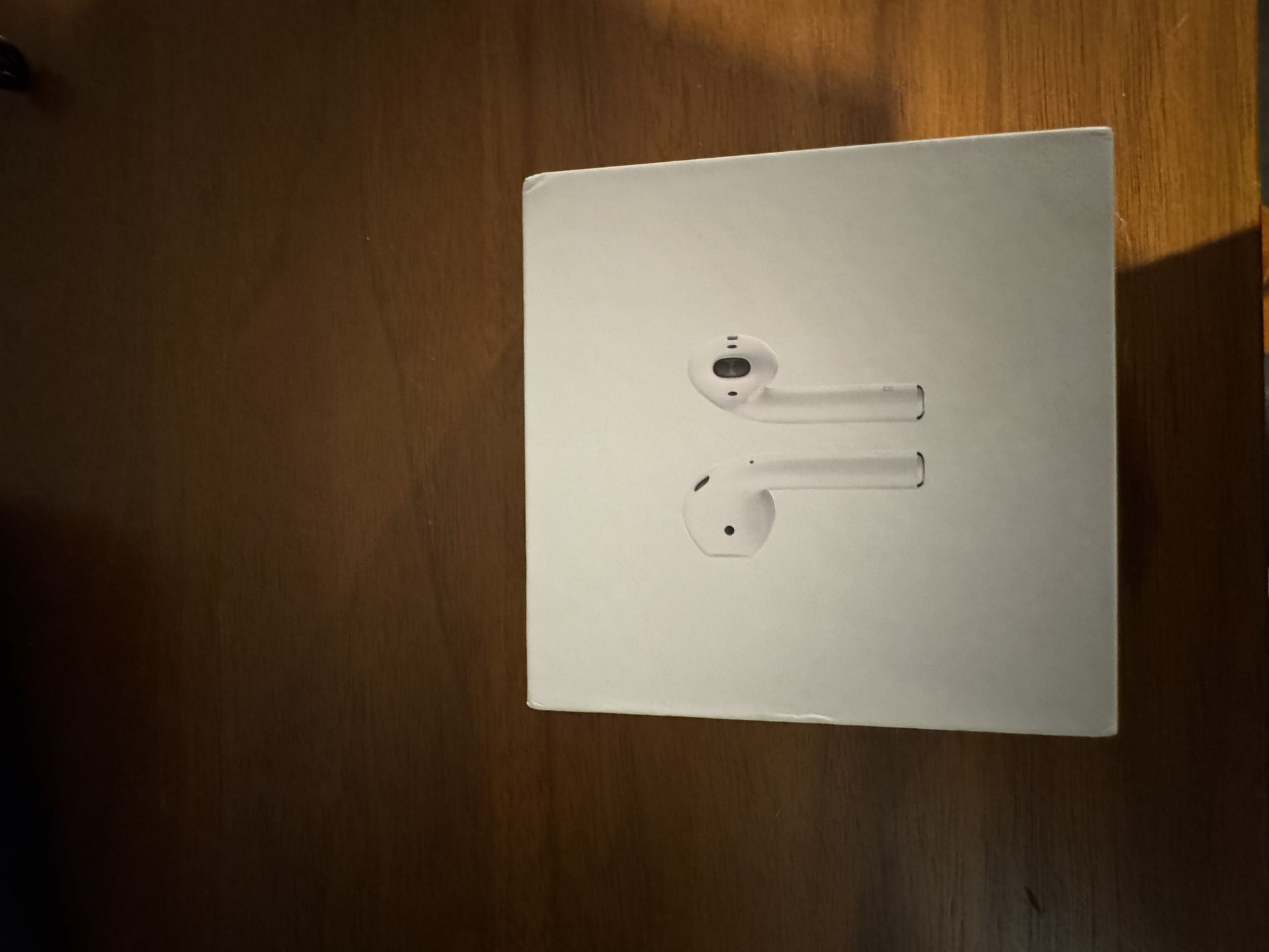 AirPod Gen 2
