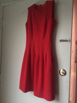 H&M red dress size 4 **perfect for Holidays**