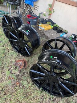 Black rims