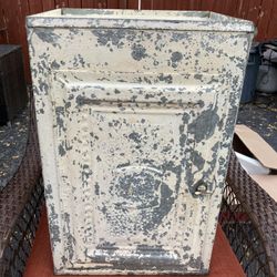 Shabby Chic Cabinet 