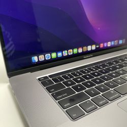 MacBook Pro 2019,i7core, 16 inch, 30 day warranty