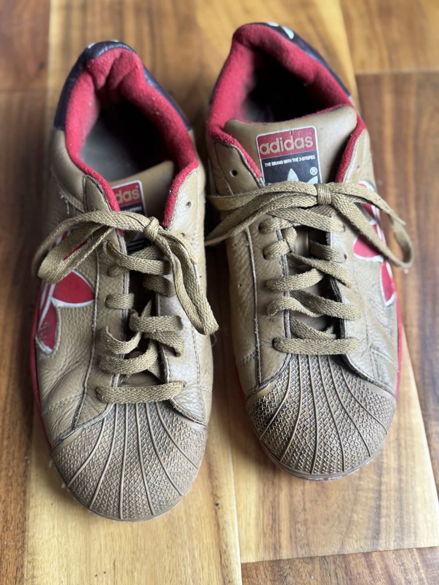 Retro 2009 Adidas superstar CB desert sand size 9.5