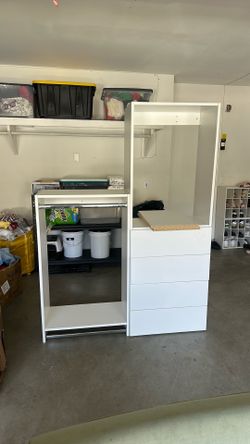 Closet Organizer BEST OFFER PICK UP ASAP