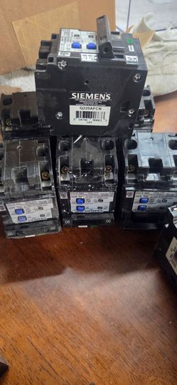 Siemens q220afcn 20-Amp 2-Pole AFCI Combination Circuit Breaker