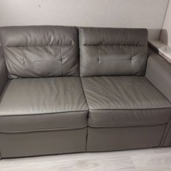 RV Sofa Bed LIKE NEW (PENDING)