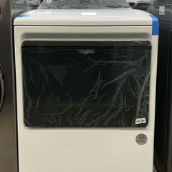 Whirlpool 7.4 cu. ft. Front Load Electric Dryer w/AccuDry