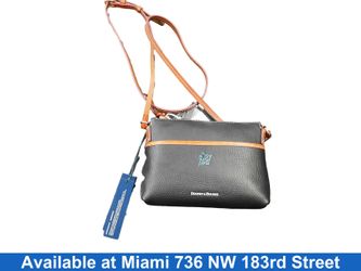 Dooney & Bourke Black Purse / Handbag