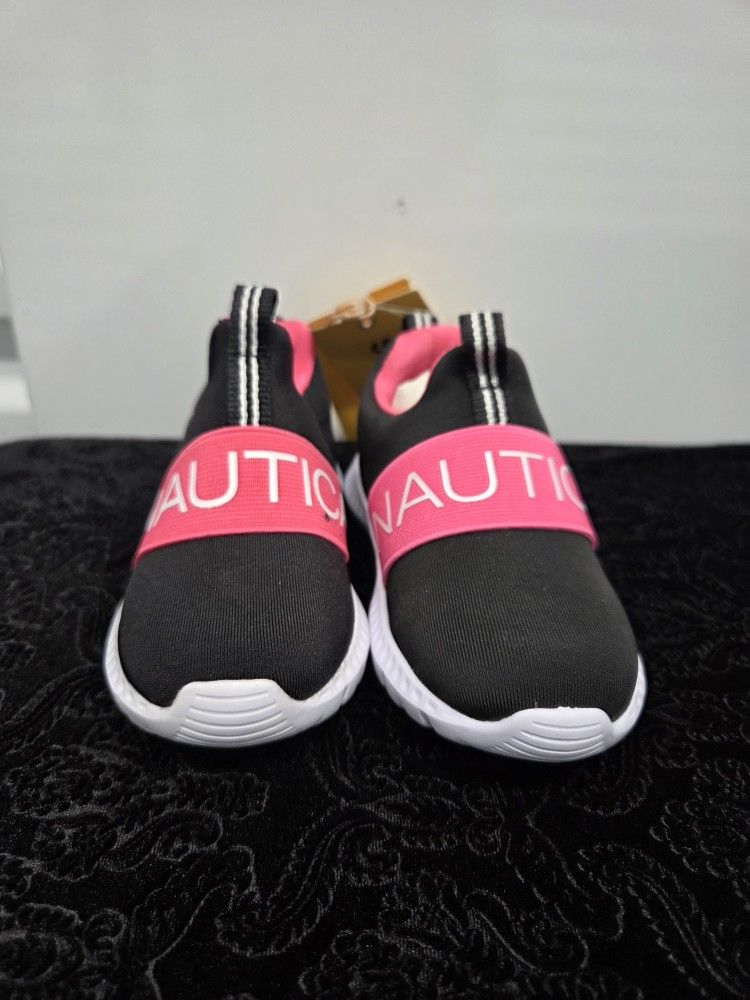 Brand New Never Size 7 Toddler Sneakers