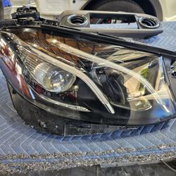 Mercedes Benz E Class Headlight