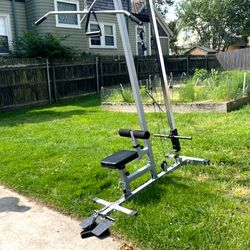 Pull Down Lat Machine