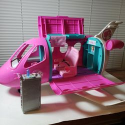Barbie Dream Plane Playset Airplane Jet with Accessories and Dolls