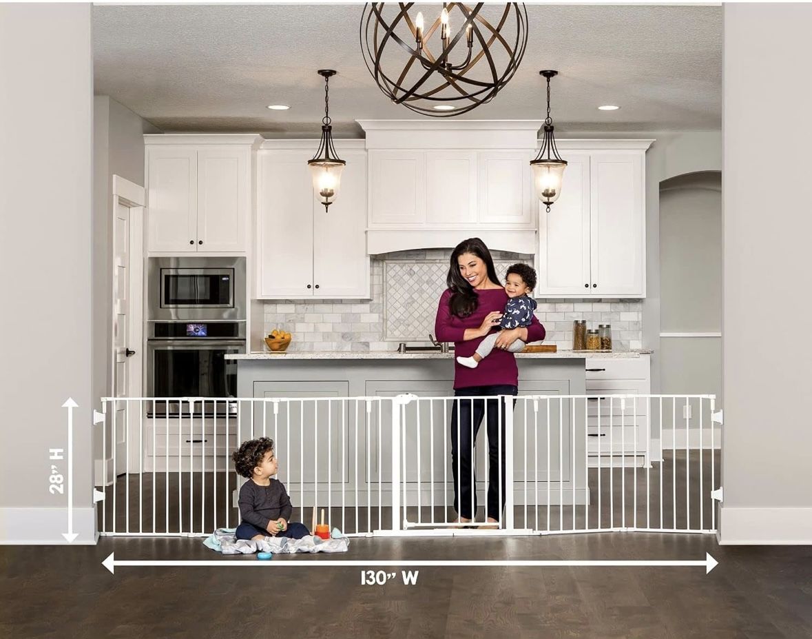Regalo 130-Inch Super Wide Adjustable Baby Gate and Play Yard - NEW in Box