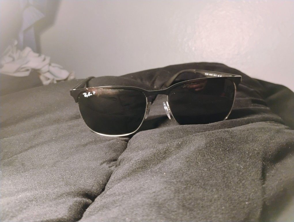 Ray-Ban Sunglasses