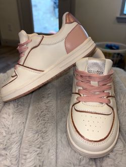 Tenis de niña