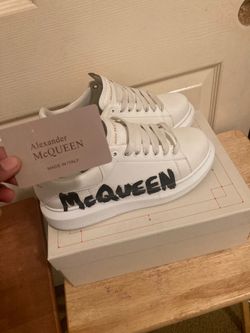 Alaxander mcqueens