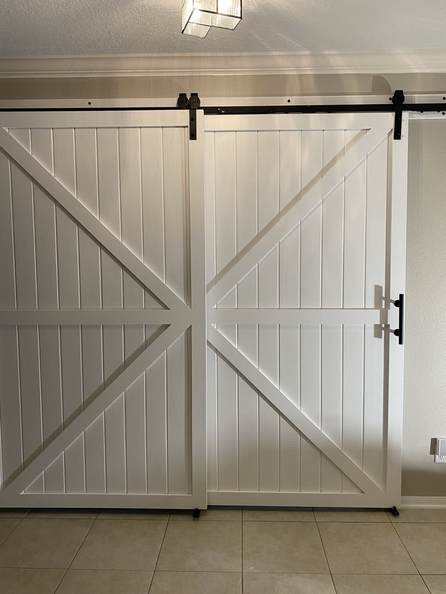 K Style Barn Door