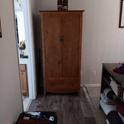 Wooden Gun Cabinet