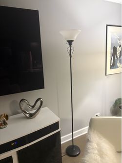 Floor lamp 71” tall