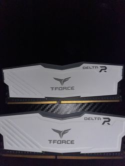 RGB TFORCE DDR4 RAM STICKS 16G total