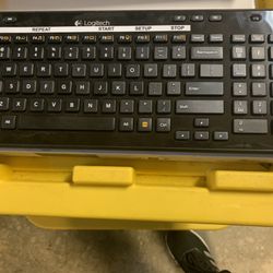 Logitech Wireless Keyboard