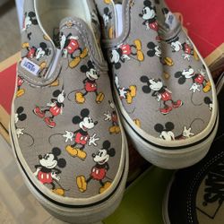 Mickey Mouse Vans Gently Used size 13