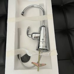 NEW G E WATER FAUCET