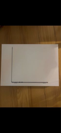 New Sealed 15” MacBook Air M4 — 24GB RAM / 512GB — Silver
