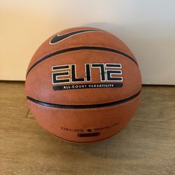 Nike Elite All-Court Basketball 29.5 