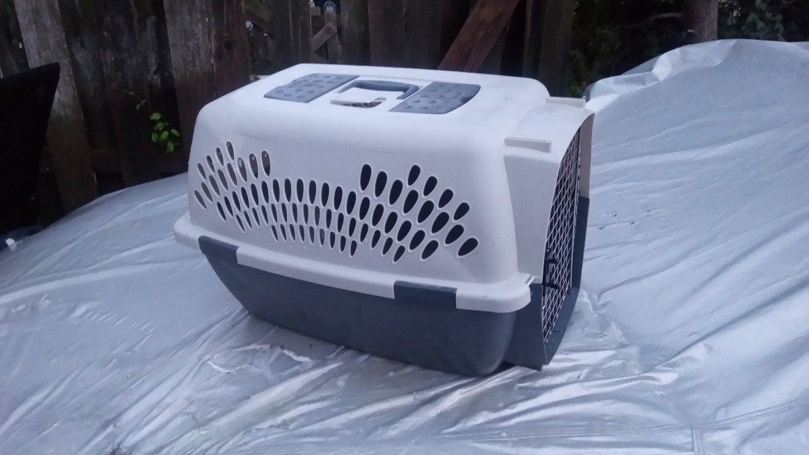 Medium Size Pet Carrier In Used Condition