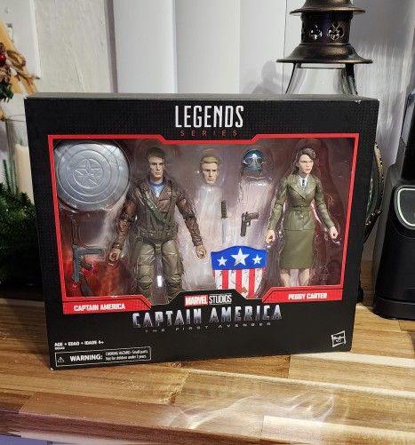 $25 - Marvel Legends WWII Captain America & Peggy Carter Set NIB