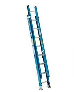 Werner Fiberglass Extension Ladder 16 feet