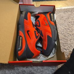 Nike Air Max 200s Size 11