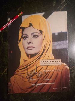 Sophia Loren -AUTOPHAPH photo