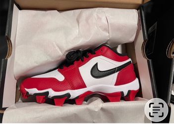 SZ 3y JORDAN CHICAGO 1 CLEATS NEW