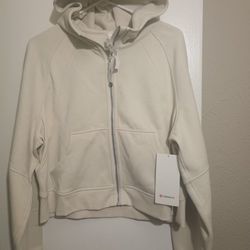 Lululemon- Scuba Oversized Full Zip Hoodie 