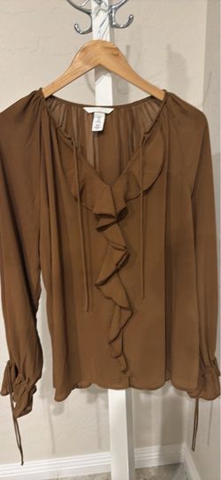 Brown Ruffle Front Long Sleeve Blouse