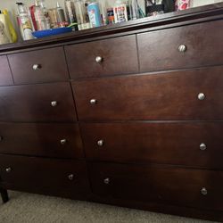 Dresser Set