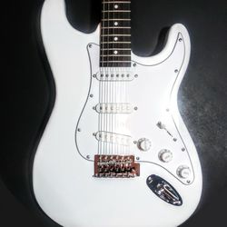 NEW IN BOX! Fender Stratocaster (Copy) Electric Guitar with Soft Case / Gig Bag, Whammy Bar / Tremello Arm & More!